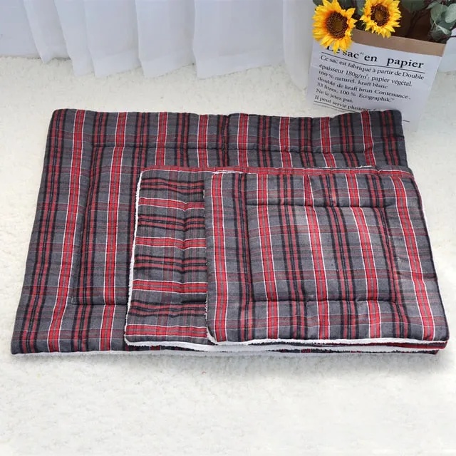 Cushion Soft Bed Mat Warm Blanket Lounger