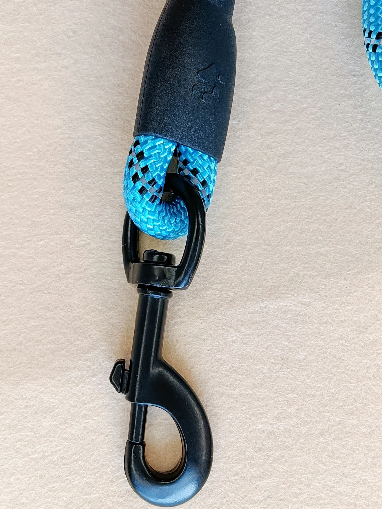Pet Leash With Reflective Comfortable Padded Handle
